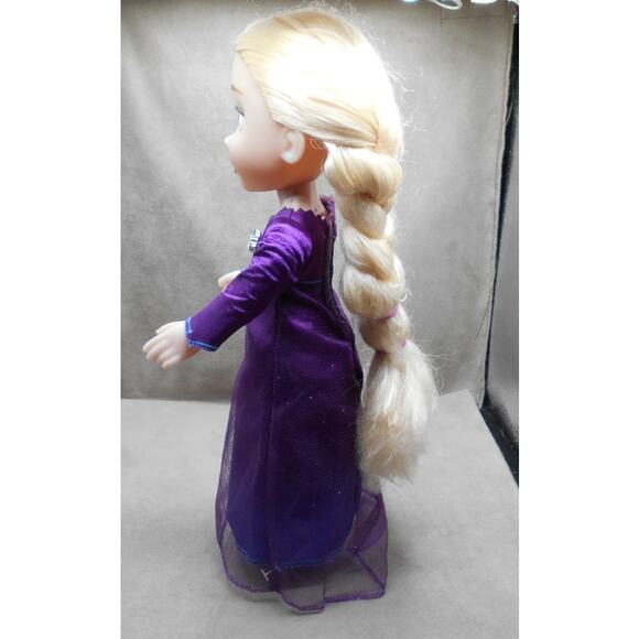 Disney Frozen 2 "Into The Unknown" Elsa Doll Talks/Sings Works Jakks Pacific - Picture 7 of 12